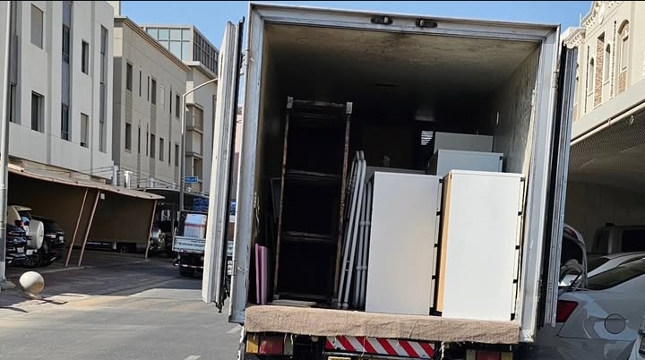 نقل عفش الجهراء – دليل شامل لخدمة احترافية مع فك وتركيب وتغليف